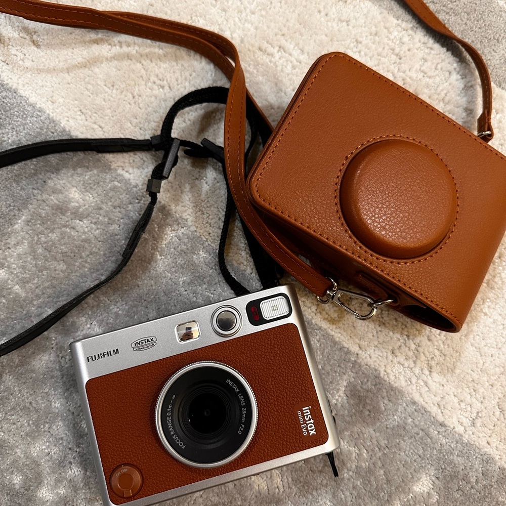 Fujifilm Instax Mini 90 Brown Camera